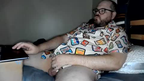 Snapshot of jwineness chatting on July 17, 8:10 am MidsizeBiGuy online show from July 17, 8:10 am