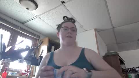 k1t_kat97 online show from March 3, 5:41 pm