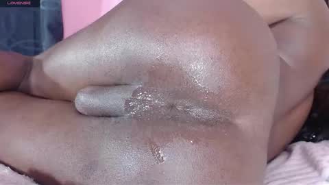 Snapshot of k_stormi_ chatting on March 12, 8:41 am STORMI online show from March 12, 8:41 am