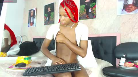 Snapshot of k_stormi_ chatting on October 16, 1:28 am STORMI online show from October 16, 1:28 am