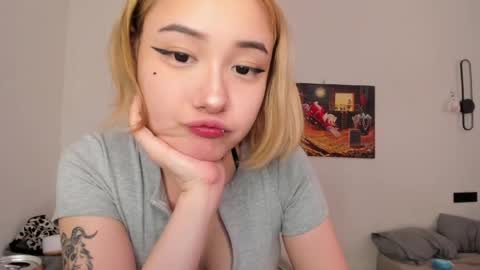 Snapshot of ka00ru_chan chatting on May 26, 1:07 pm Kaoru online show from May 26, 1:07 pm
