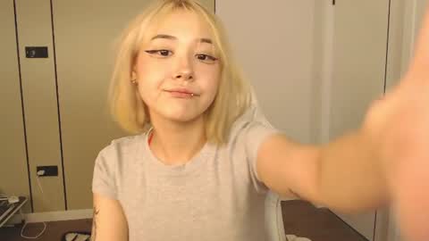 Snapshot of ka00ru_chan chatting on July 27, 6:15 pm Kaoru online show from July 27, 6:15 pm