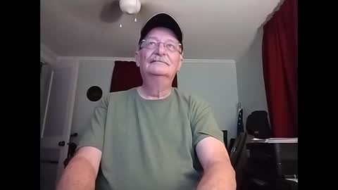 kabriggs137 online show from February 27, 3:14 am