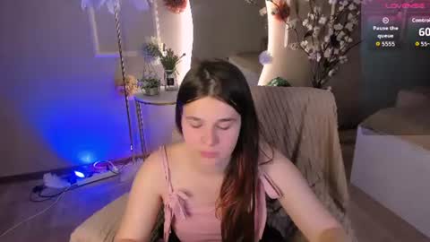 Snapshot of kacey_love chatting on June 27, 1:50 pm Kacey online show from June 27, 1:50 pm