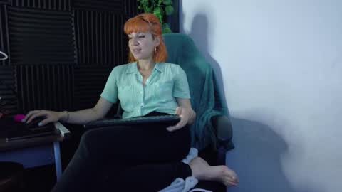 Snapshot of kad_kad chatting on February 27, 9:47 pm Kanela online show from February 27, 9:47 pm