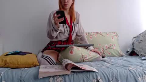 Snapshot of kad_kad chatting on July 18, 5:39 pm Kanela online show from July 18, 5:39 pm