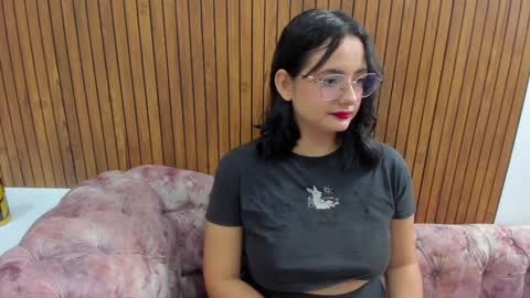 Kyelie online show from February 18, 3:54 pm