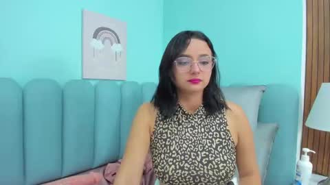 Kyelie online show from March 5, 12:05 am