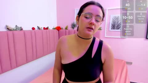 Kyelie online show from September 19, 5:02 pm