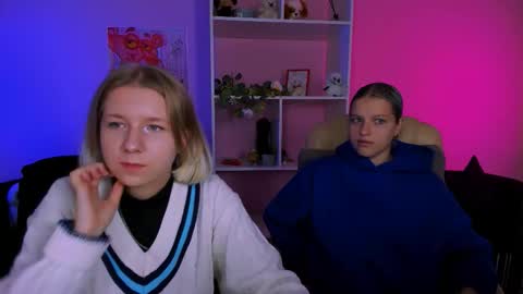 Snapshot of kaela_spell_ chatting on September 22, 5:31 am kaela_spell_ online show from September 22, 5:31 am