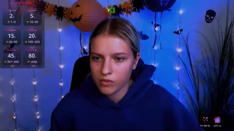 Snapshot of kaela_spell_ chatting on October 30, 8:20 pm kaela_spell_ online show from October 30, 8:20 pm