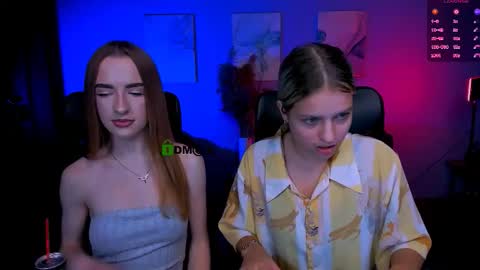 Snapshot of kaela_spell_ chatting on November 16, 8:14 pm kaela_spell_ online show from November 16, 8:14 pm