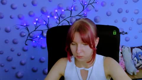 kaela_spell_ online show from May 6, 8:14 pm