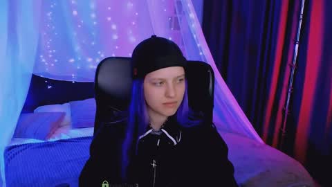 kaela_spell_ online show from June 2, 1:07 am