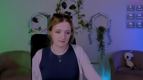 kaela_spell_ online show from July 1, 4:03 am