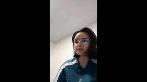 kaet1 online show from May 5, 1:24 am