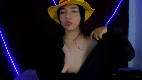 Snapshot of kaguya__black chatting on April 18, 9:02 am kaguya online show from April 18, 9:02 am