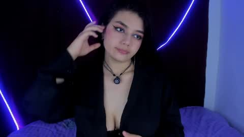 Snapshot of kaguya__black chatting on April 22, 6:38 am kaguya online show from April 22, 6:38 am