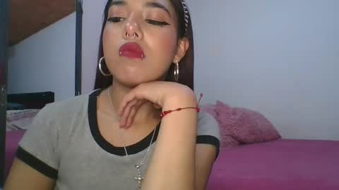 Snapshot of kahelipurple chatting on January 23, 7:40 pm KAHELIINDEPENDENT MODEL online show from January 23, 7:40 pm