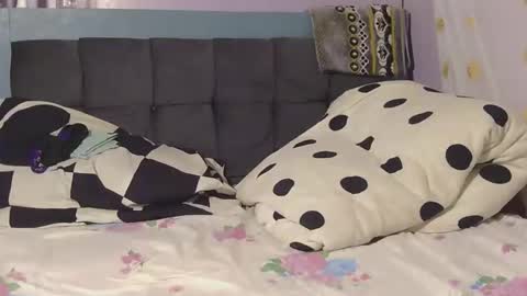 kai91799 online show from December 15, 7:18 pm