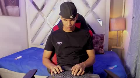 Snapshot of kai_storm7 chatting on December 16, 3:11 am KAI online show from December 16, 3:11 am