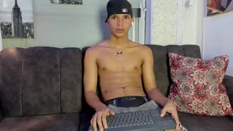 KAI online show from December 20, 9:11 pm