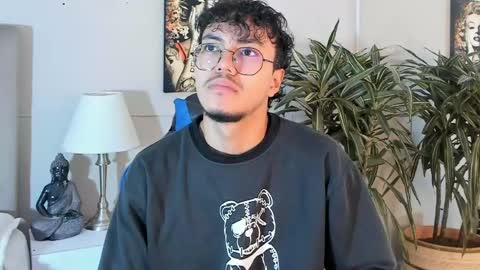 kai_storn online show from April 28, 11:37 am