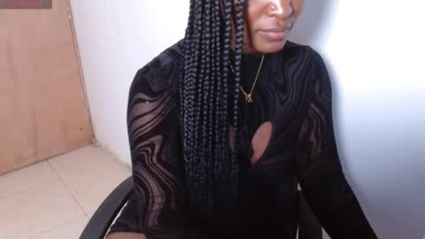 Snapshot of kaiadebayo chatting on November 23, 3:50 am Angie online show from November 23, 3:50 am