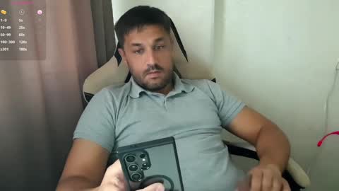Snapshot of kaifik chatting on March 31, 12:01 am kaifik online show from March 31, 12:01 am