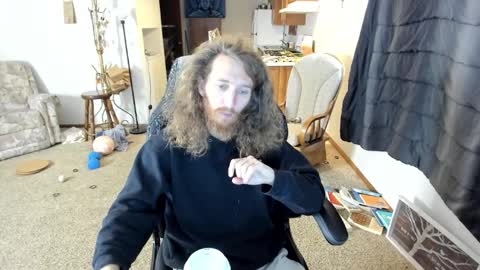 Kaiku77 online show from November 15, 6:37 pm