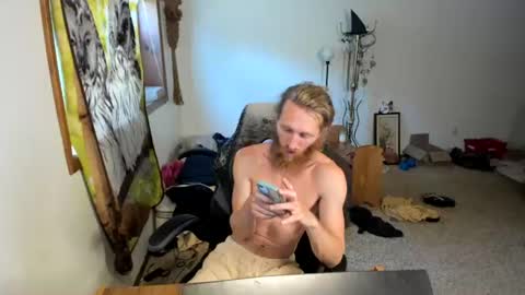 Snapshot of kaiku77 chatting on June 11, 5:33 pm Kaiku77 online show from June 11, 5:33 pm