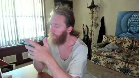 Snapshot of kaiku77 chatting on July 2, 4:13 pm Kaiku77 online show from July 2, 4:13 pm