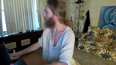 Snapshot of kaiku77 chatting on July 3, 6:36 pm Kaiku77 online show from July 3, 6:36 pm