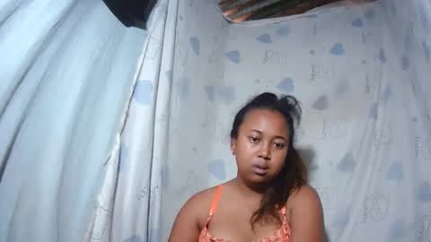 Snapshot of kaillah chatting on May 19, 5:47 am kaillah online show from May 19, 5:47 am