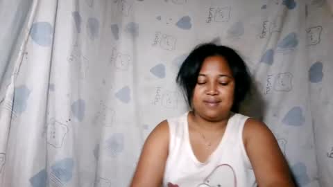 Snapshot of kaillah chatting on July 18, 7:23 am kaillah online show from July 18, 7:23 am