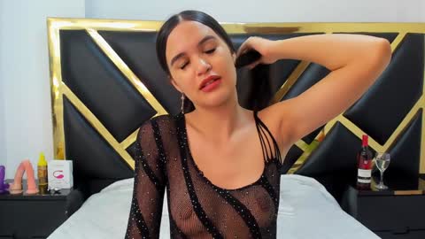 kelly online show from January 29, 11:20 am