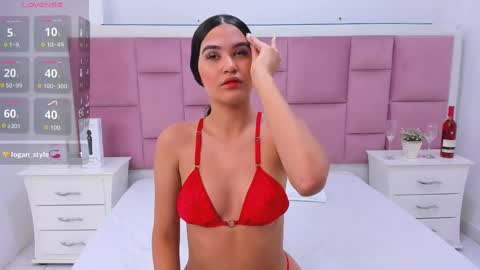 kelly online show from October 3, 11:29 am