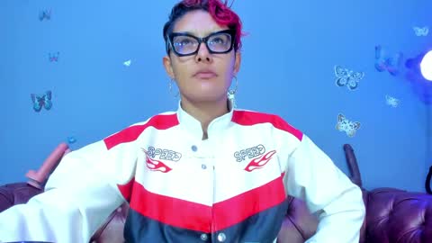 kaira_mosse_ online show from June 7, 11:47 am