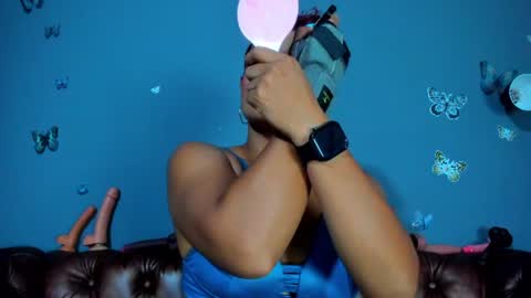 Snapshot of kaira_mosse_ chatting on July 10, 11:57 am kaira_mosse_ online show from July 10, 11:57 am