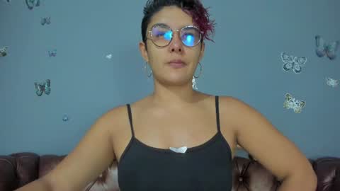 Snapshot of kaira_mosse_ chatting on July 15, 11:26 am kaira_mosse_ online show from July 15, 11:26 am