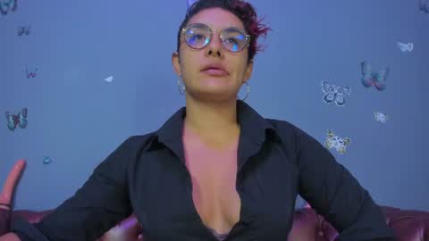 Snapshot of kaira_mosse_ chatting on July 17, 11:39 am kaira_mosse_ online show from July 17, 11:39 am