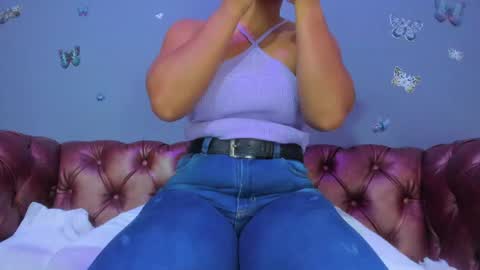 Snapshot of kaira_mosse_ chatting on July 28, 4:39 pm kaira_mosse_ online show from July 28, 4:39 pm