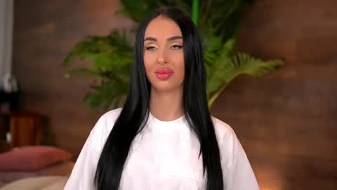 Snapshot of kairaandrews chatting on May 26, 8:27 pm Kaira online show from May 26, 8:27 pm