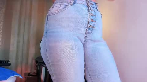 Kairy online show from July 29, 7:01 pm