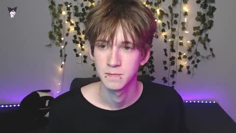 slutkai online show from October 27, 9:08 pm