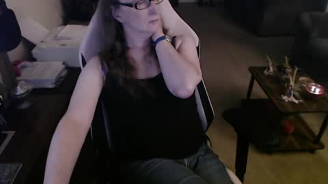 Snapshot of kait331 chatting on May 29, 1:25 am Camprincess331 online show from May 29, 1:25 am