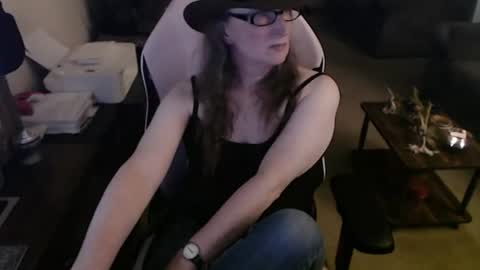 Snapshot of kait331 chatting on June 14, 2:24 am Camprincess331 online show from June 14, 2:24 am