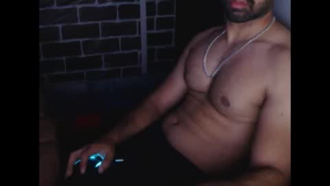 Snapshot of kaku69696 chatting on January 15, 5:37 pm Vicky online show from January 15, 5:37 pm