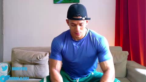 Snapshot of kale_tomson chatting on June 4, 4:35 pm kale thomson online show from June 4, 4:35 pm