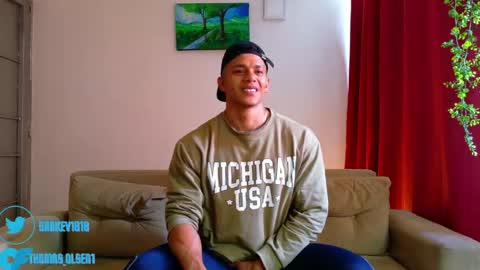 Snapshot of kale_tomson chatting on June 7, 2:32 pm kale thomson online show from June 7, 2:32 pm